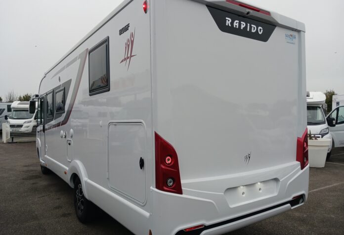 Socodim Loisirs 85 RAPIDO 896 F 99450 (5)