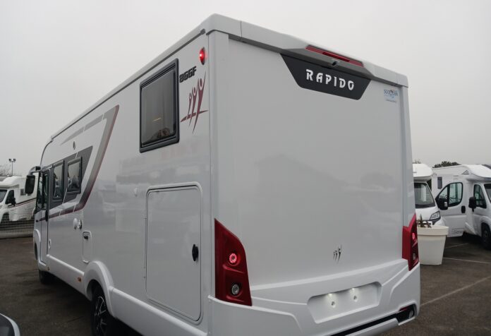 Socodim Loisirs 85 Rapido 866 F 49783 (5)