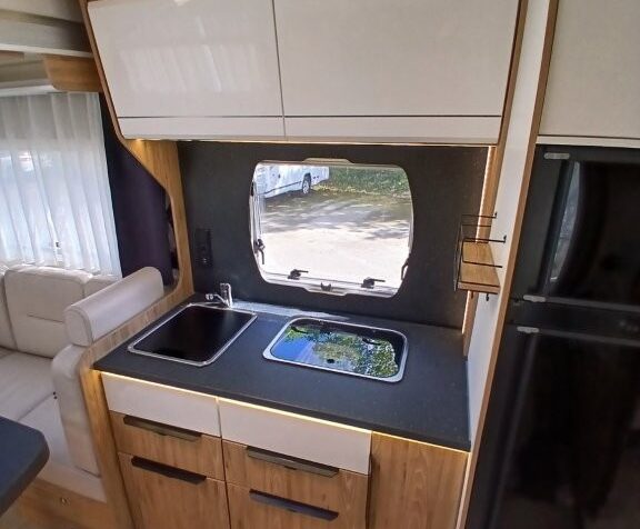 Bavaria T696 U UNIK Vendée Loisirs 85 (10)