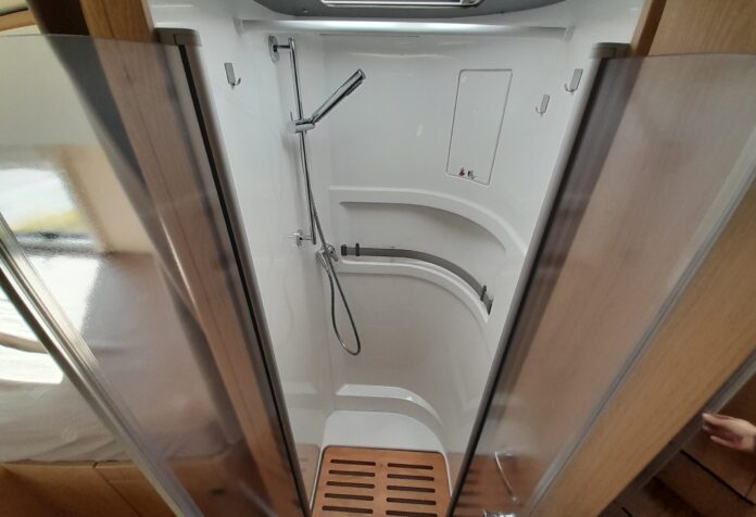 Hymer B MC I 680 Socodim Loisirs Rezé (16)