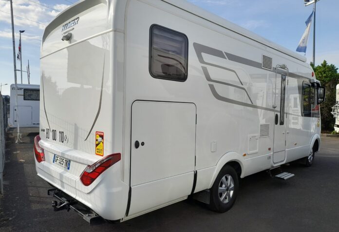 Hymer B MC I 680 Socodim Loisirs Rezé (4)