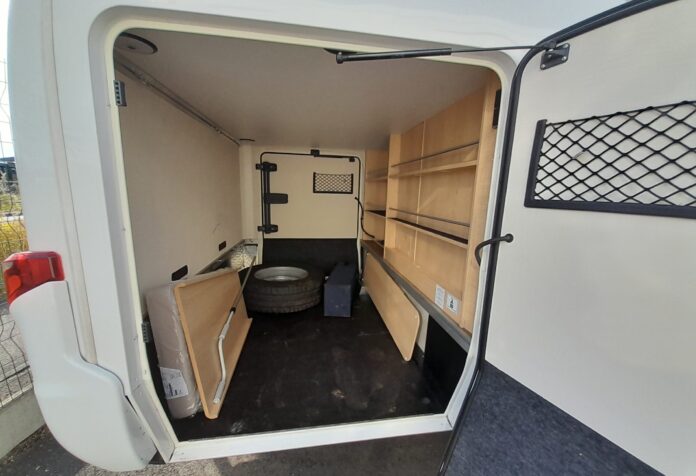 Hymer B MC I 680 Socodim Loisirs Rezé (5)