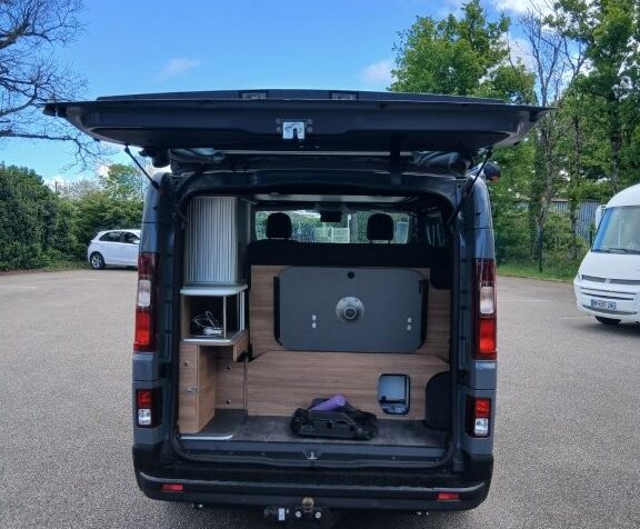 PILOTE Campervan 500 BF Vendée Loisirs 85 (7)