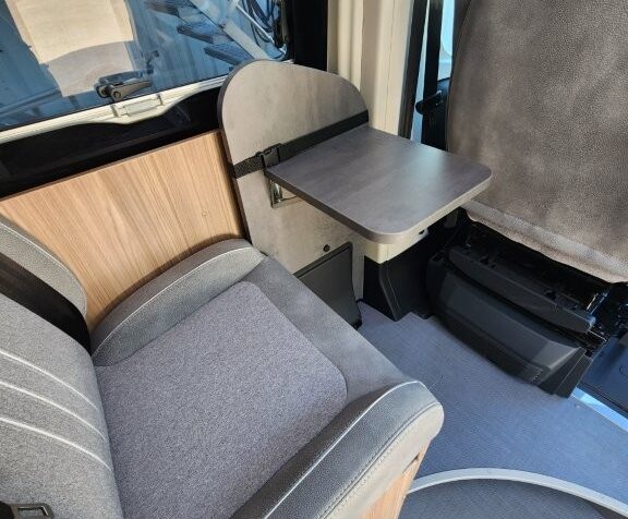 shine600 le gris (40)
